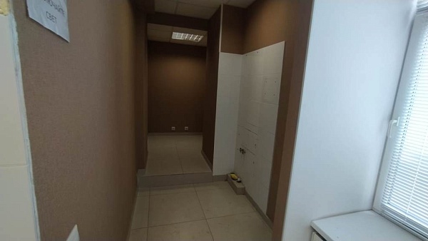Офисный блок с мокр.точкой 79,79 м. кв.